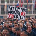 Slovenci opet prosvjeduju protiv mjera: 'Maska je otrov, 90% testova je lažno pozitivno!'