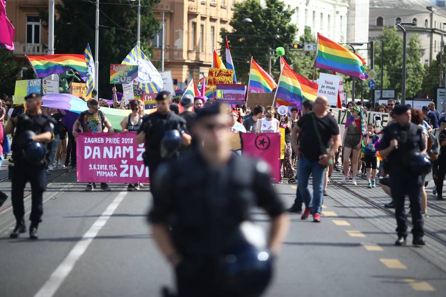 Nekoliko tisuća ljudi u Povorci ponosa: Želimo ljubav i slobodu