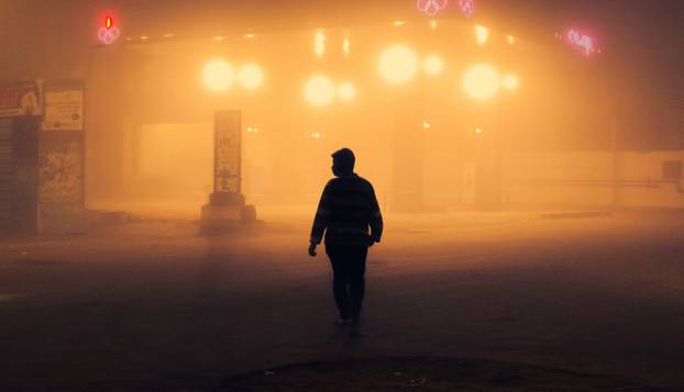 FOTO Tvrdi da je vremenski putnik iz budućnosti: 'Tama se nadvija, ne izlazite iz kuća...'