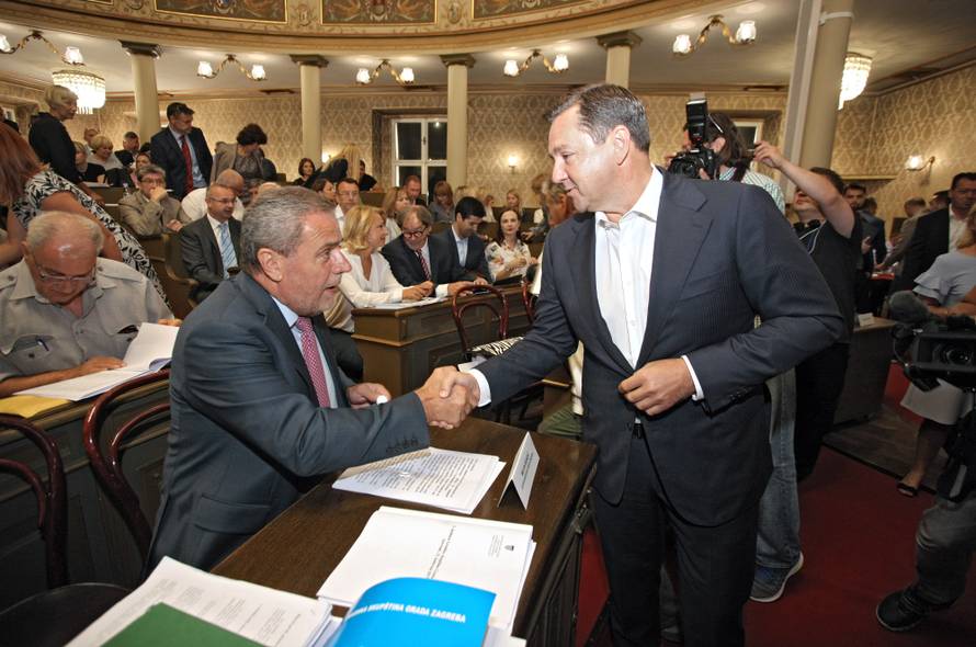 Holding kao plijen: Miki, ove HDZ-ovce uhljebi za direktore