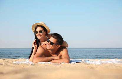 Veliki mjesečni horoskop za kolovoz: Rak zrači energijom, a Ribama stiže neodoljiv poziv