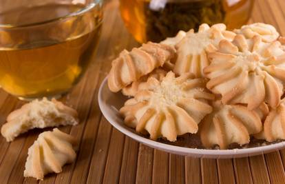 Viralni hit: Recept za prhke keksiće od samo tri sastojka