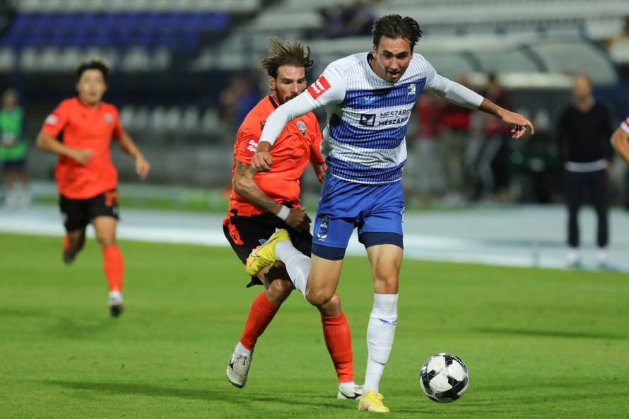 Osijek  i Šibenik susreli se u 8. kolu HNL-a