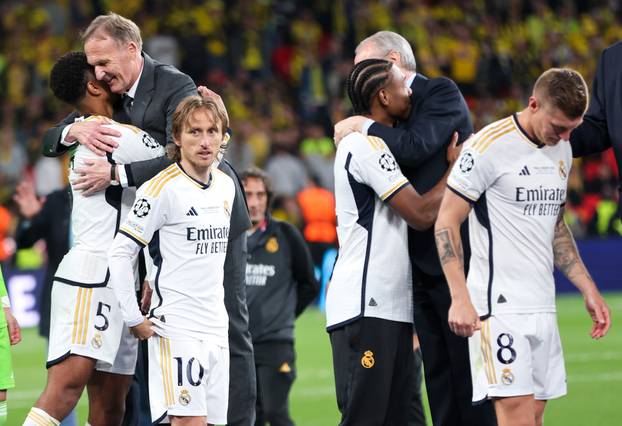Modrić najtrofejniji Realov igrač u povijesti, 6. put dignuo pokal Lige prvaka 