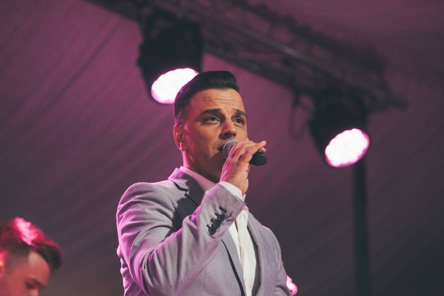 Veliko slavlje pjevača Begina: Na svadbi zapjevali Zak i Škoro