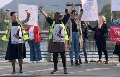 Žene diljem BiH prosvjedovale zbog nasilja kojem su izložene