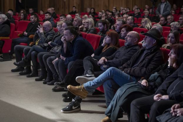 Županja: Komemoracija za Slavena Živanovića Žižu, člana grupe Opća opasnost koji je preminuo u 53. godini