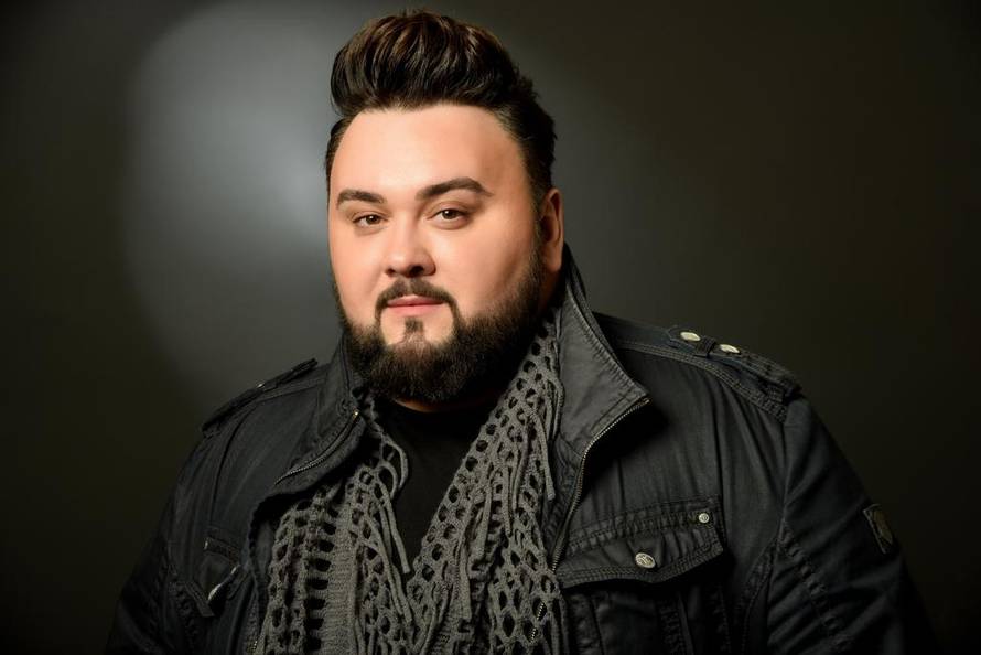 Jacques Houdek ima novi hobi: 'Kod YouTubera sve u 7 minuta pa povjerujem da i ja to mogu'