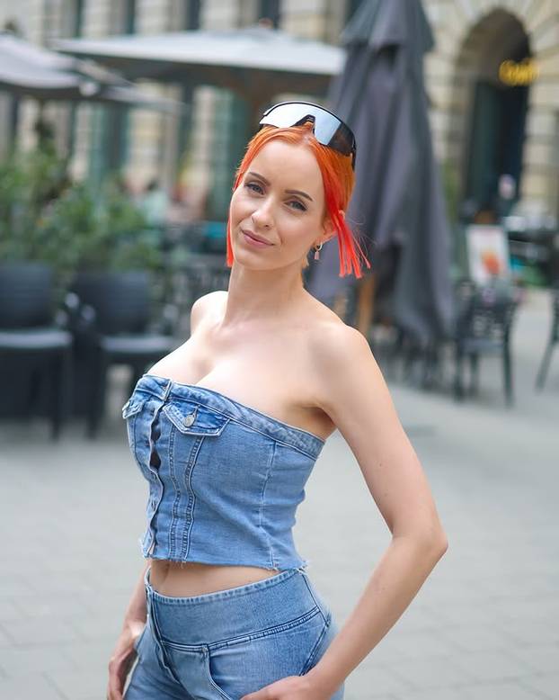 FOTO Nije joj jasno zašto joj blokiraju Instagram: 'Ne vidim ništa preseksi u svojim fotkama'