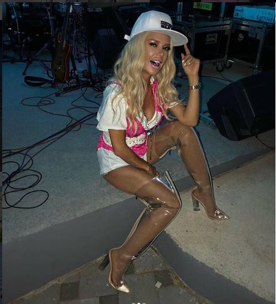 Domaćinstvo me ne uzbuđuje, nemam doma perilicu za rublje