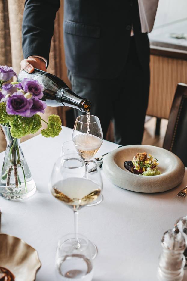 FOTO Zavirite u raskošni ljetni jelovnik restorana u Esplanadi