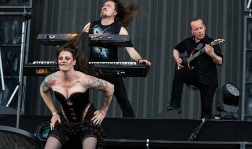 Nightwish opet bez pjeva&ccaron;ice, a fanovi su bijesni: 'Pa za&scaron;to?!'