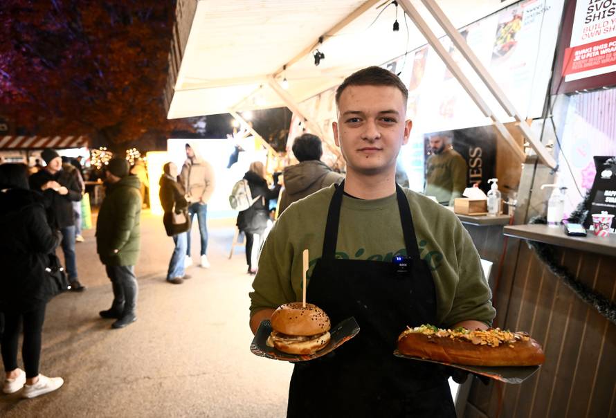 Veliki gastro vodič po Adventu u Zagrebu: Evo gdje pojesti dobre fritule i kobasice i za koji novac