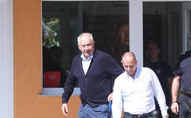 Ivo Sanader izašao iz kaznionce u Lipovica-Popovača