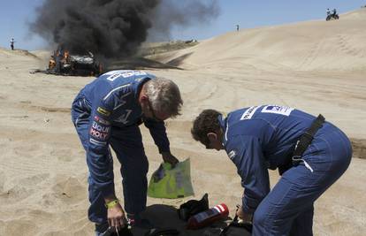 Dvoje ljudi izgubilo je živote na reliju Dakar tijekom pete etape
