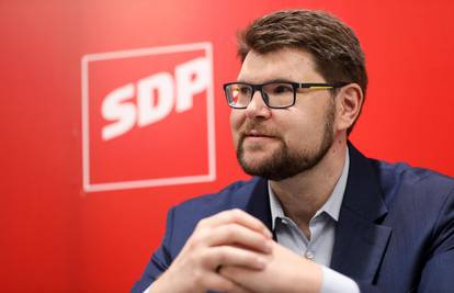 Problemi za SDP ne prestaju: Organizaciju u Splitu napuštaju 83 člana. Izboru, kažu, farsa..