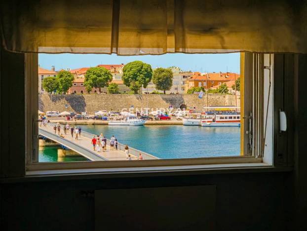 FOTO Ideš, kakav pogled! Stan u Zadru prvi red do mora prodaje se po pristupačnoj cijeni