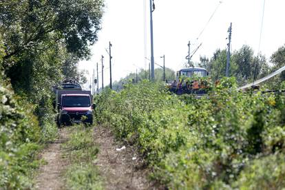 Počela sanacija pruge nakon sudara vlakova u Novskoj