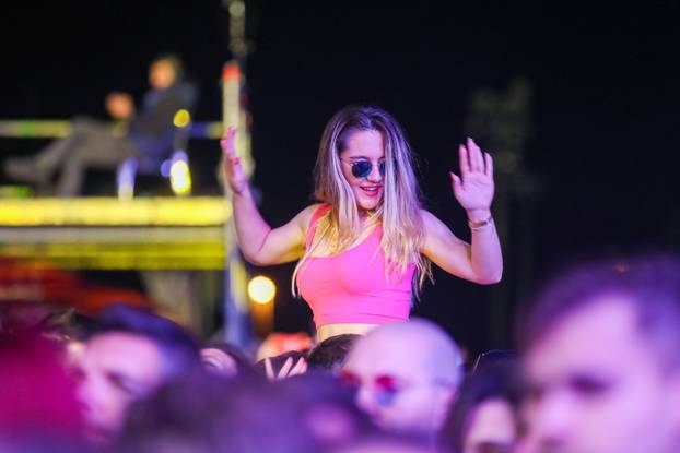 Atmosfera na prvoj večeri Sea Star Festivala u Umagu