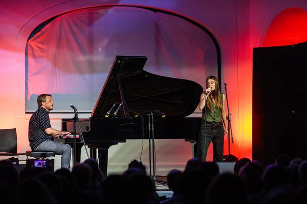 Zagreb: Koncert Matije i Lu Dedića povodom 9. godišnjice Arsena Dedića