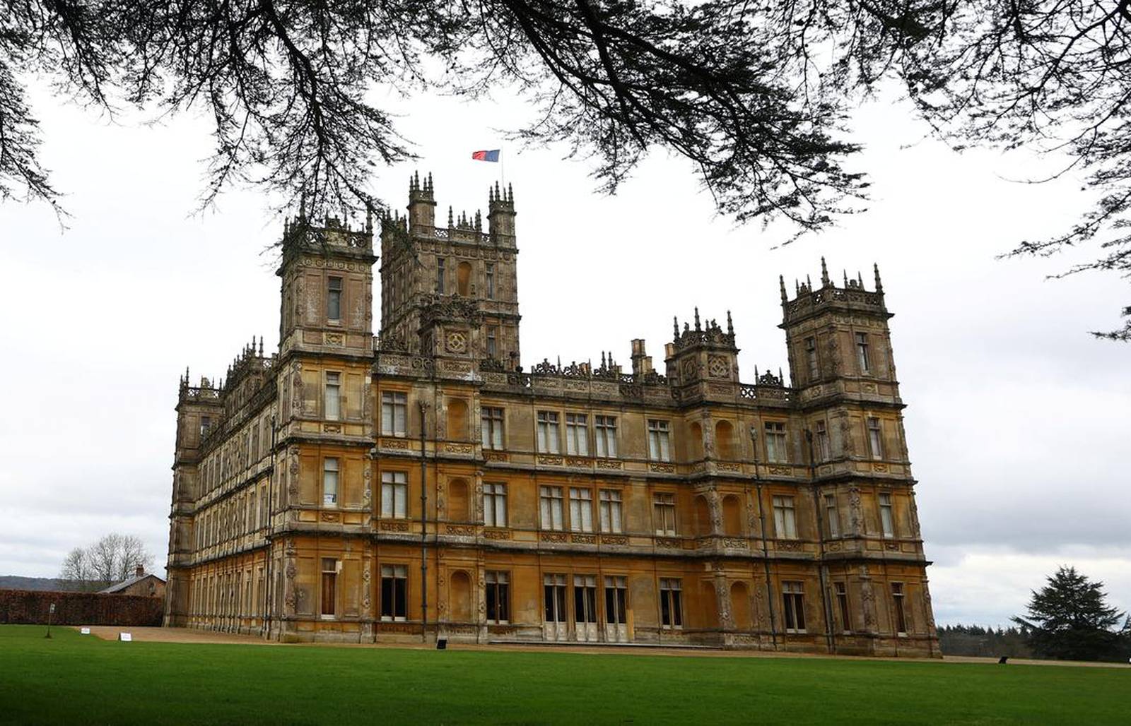 Downton Abbey castle struggles to find staff blaming Brexit