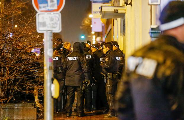 Police search apartment in Dortmund