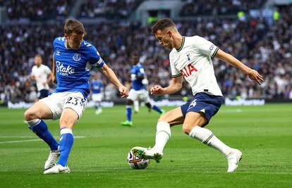 Perišićev Tottenham pobijedio Everton i izjednačio sa Cityjem