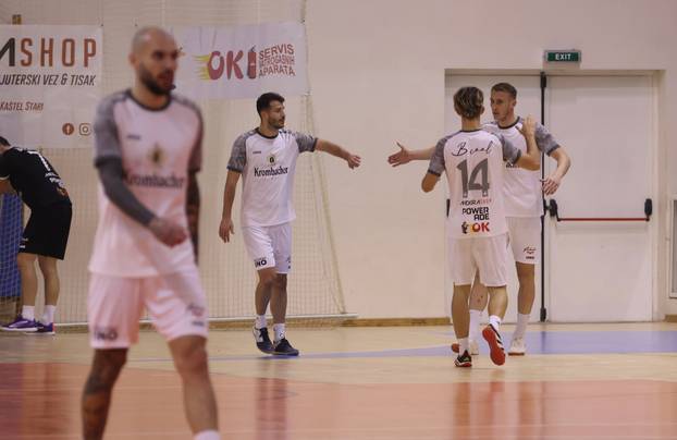 Kaštela: Ekipa Antony Kalika  prošla u finale turnira 4. kafića