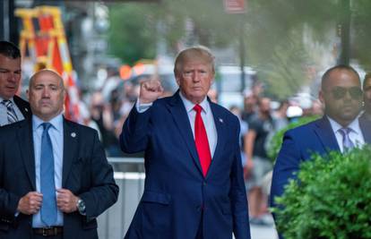 Obavještajne službe procijenit će rizik dokumenata pronađenih na imanju Donalda Trumpa...