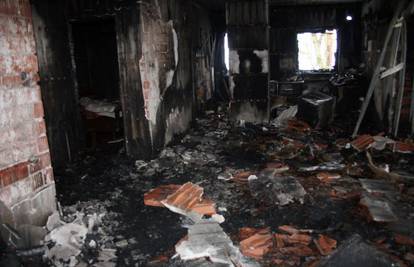 Izgorjela im kuća i u njoj 438.000 kuna ušteđevine