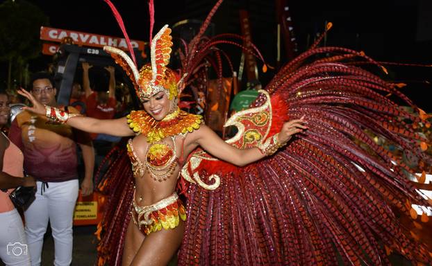 FOTO Vruća izdanja Cro Brazilke Anny koja je zablistala u Riju!