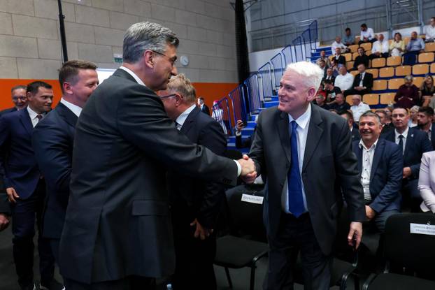 Andrej Plenković sudjelovao je na svečanoj sjednici Gradskog vijeća Svete Nedelje