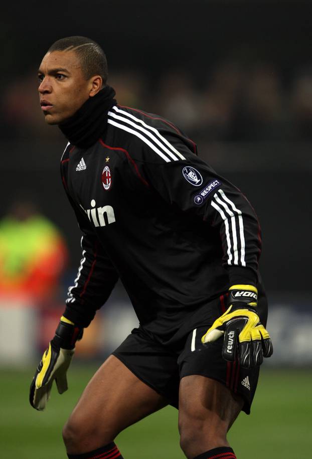 Soccer - UEFA Champions League - Round of 16 - First Leg - AC Milan v Manchester United - Stadio Giuseppe Meazza