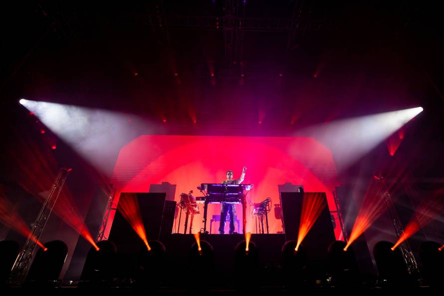 Jean-Michel Jarre dignuo Pulu na noge! 'Malo ću vas provesti kroz svoju 'kuhinju', uživajte!'