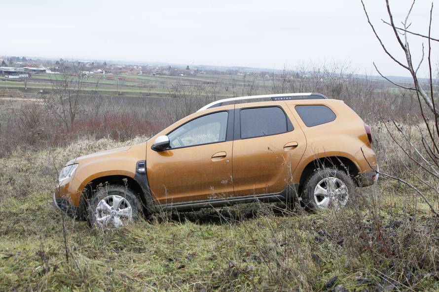 Pravi SUV za avanturu, idealan za one kojima su auti preskupi