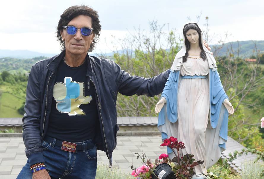 Jasmin Stavros: 'Jutro počinjem molitvom. Vjera mi pomaže da lakše prebrodim sve nevolje...'