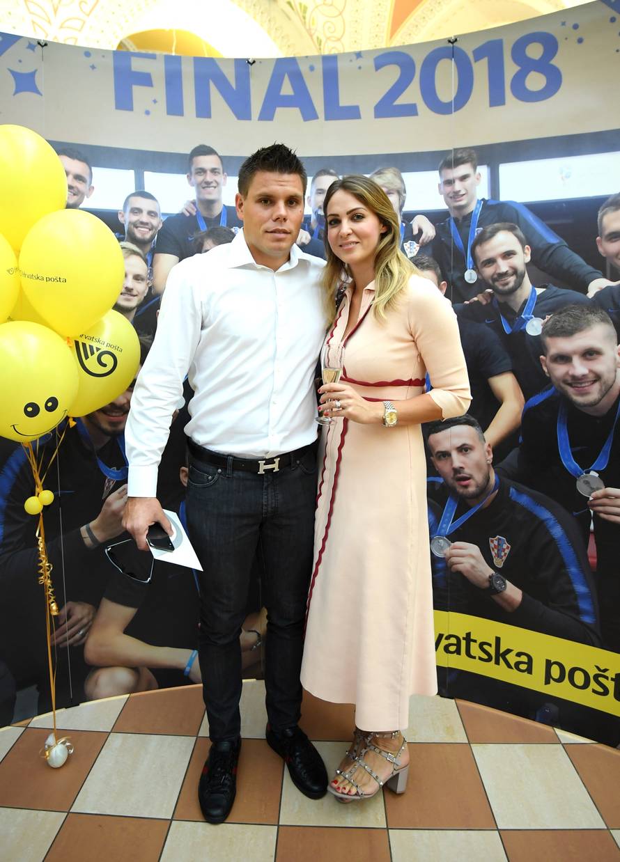 Zagreb: Predstavljanje poštanskih markica s motivom hrvatske nogometne reprezentacije