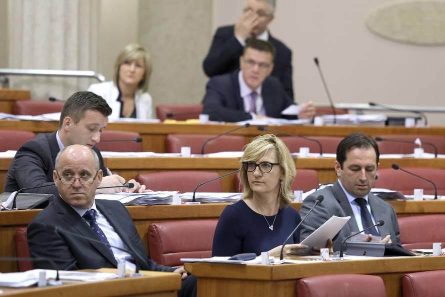 'Zbog otkaza u Konzumu tražit ćemo ostavku ministrice Dalić'