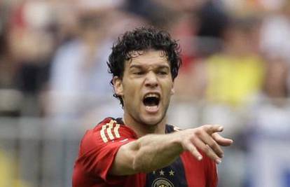 Michael Ballack potpisao je za Leverkusen, bivši klub..