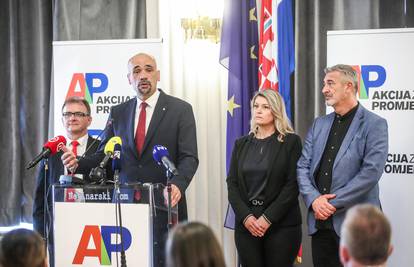 Župan Jelić osnovao stranku AP:  'Mi  smo za promjene, one su stalne i uvijek su potrebne'