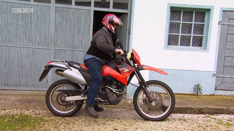 Mladen kuha zadnji u 'Večeri za 5': 'Gostima će klopa baš pasati'