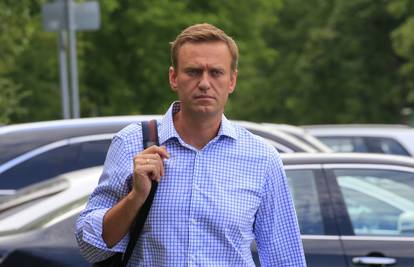 Nijemci idu po Navalnog u Sibir, voze ga u Berlin na liječenje