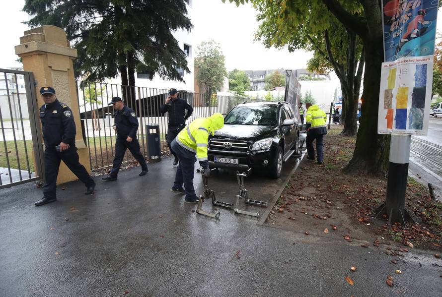 Zagreb: Uoči početka optužnog  vijeća za Marka Franciškovića, okupili su se njegovi istomišljenici  