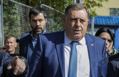 Mediji u BiH nagađaju: 'Dodik priprema sina za nasljednika'