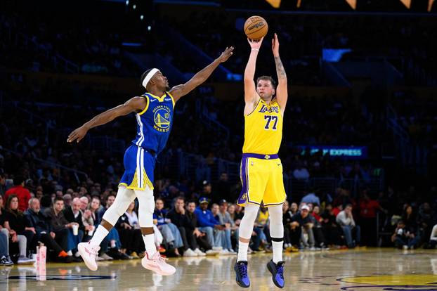 NBA: Golden State Warriors at Los Angeles Lakers