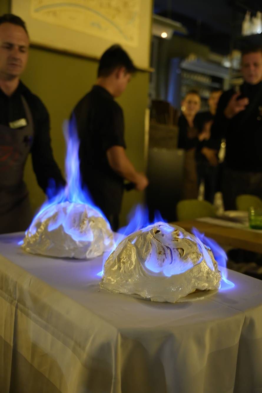 Dođite na 'Ničiju svadbu' svake subote u Zagrebu! Vijori barjak, trešte domaći hitovi, leti buket