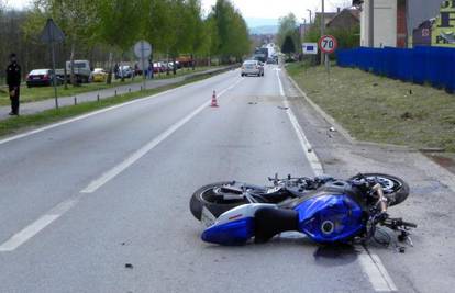 Lipik: Motociklist se zabio u biciklista, obojica su poginuli