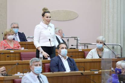 Zagreb: Majda Burić prisegnula je danas kao nova zastupnica HDZ-a u Saboru