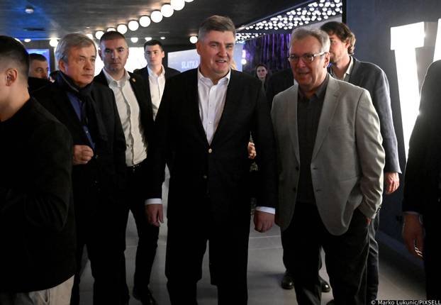 Zagreb: Predsjednik Milanović u društvu supruge na premijeri filma "Slatka Simona"