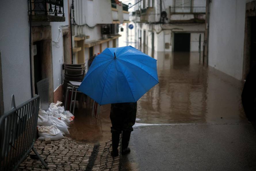 Storm Leo reaches Alcacer do Sal